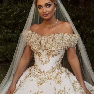 Elegant Off-shoulder Wedding Dress 2025 Classic Solemn Short-sleeved Bridal Gown Shiny Applique Ball Gown Customized
