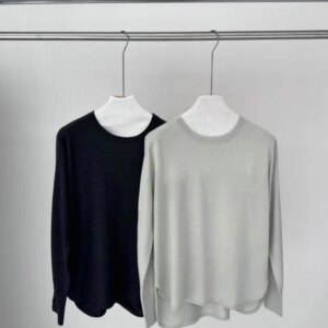 Spring 2025 Women’s Wool Silk Sweater Beaded Long Sleeve O-Neck Split Cuffs Fashion Casual Knitted Pullover
