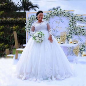 Elegant O-Neck Tulle Appliques Ball Gown Plus Size Wedding Dresses For Women 2025 Sweep Train Bride Gown vestidos de novia