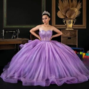 Customized Purple Exquisite Sweetheart Quinceanera Dresses Tulle Cathedral Train Lace up Ball Gownrobe Vestidos De 15 Años