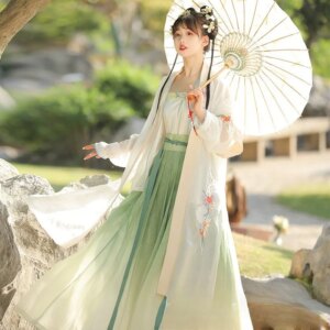 Hanfu female embroidered Chinese style ruqun Qi waist ancient Xianqi