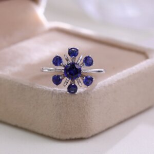 Provence 18K/14K/10K Solid Gold Round Cut Lab Grown Royal Blue Flower Ring In Cluster Setting For Women Customized Gift