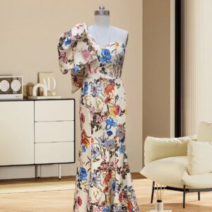 Elegant Strapless Semi-Formal Dress with Trumpet Mermaid Style for Formal Evening