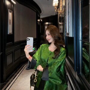 New Chinese style acetic acid jacquard short coat blouse