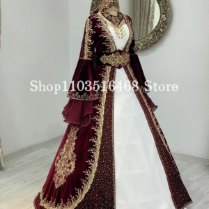Burgundy Middle Eastern Wedding Dress with Placket Long Sleeve Luxurious Applique Lace Arabian Bridal Custom Robes De Soirée