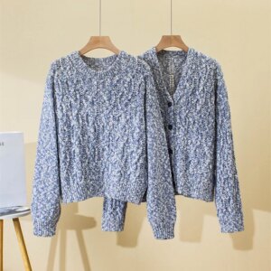 Women’s Autumn/Winter New Cashmere Sweater Twist Color-block Cashmere Blended Knitted Sweater Base Shirt