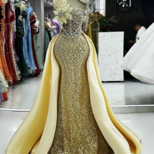 Light Yellow Two Pieces Evening Dresses 2024 Crystals Sequins Formal Wedding Pageant Party Gowns with Detachable Skirt Customise