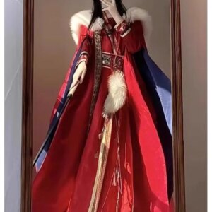 New robe set Hanfu women’s traditional Chinese style long gown with fleece and thickened cape