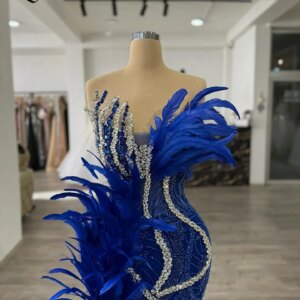 Royal Blue Feathers Mermaid Prom Dresses 2025 Customized Crystals Arabic Party Dress For Weddings Women Engagement Evening Gowns