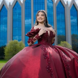 Customized Red Off Shoulder V-neck Quinceanera Dress Tull applique crystal Lace layering ruffle vestidos de 15 Quinceanera