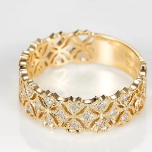 Lace Diamonds Ring 18K Gold Hollow Design