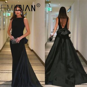O Neck Black Backless Bow Prom Dress A Line Sleeveless Long Train Dubia Night Party Dresses Vestidos Evening Dresses