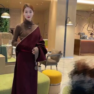 Men’s and Women’s Fleece-lined Autumn Winter Thickening Tibetan Clothing Costumes New Robe Warm