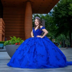 Customized Shiny royal blue Off Shoulder V-neck Quinceanera Dress sequin applique Tull crystal Lace vestidos de 15 Quinceanera