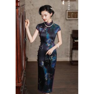 High Quality 2024 Summer Real Silk Purple Cheongsam Qipao Chinese Women’s High-End Temperament Retro Suzhou Improved Long