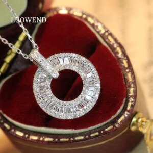 LUOWEND 100% 18K White Gold Necklace Luxury Ring Shaped 0.50carat Real Natural Diamond Pendant Necklace for Women Party Jewelry