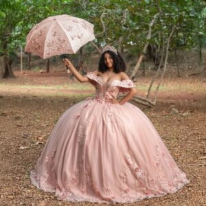 Customized Pink Off Shoulder Quinceanera Dress Lace applique beads Tull 3D flower crystal V-neck vestidos de 15 Quinceanera