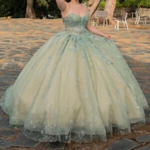 2025 Sage Green Quinceanera Dresses Ball Gown Spaghetti Strap Lace Beading Tulle Lace-Up Backless Party Princess Sweet 16 Dress