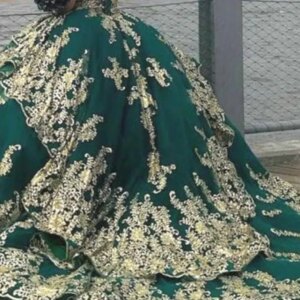 N118 Customized Emerald Green Quinceanera Gown Off Shoulder Lace Applique Birthday Party Dress Vestido De 15 Anos Sweet 16 Girl