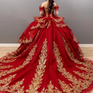 Customized Mexican Red Quinceanera Dresses Ball Gown Off Shoulder Sequined Applique Sweep Train Wedding Party Prom Occasion Wear