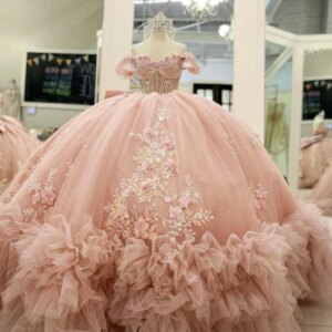 Pink Shiny Quinceanera Dresses Ball Gown Off The Shoulder Applique Flower Beading Tiered Tull Party Birthday Sweet 16 Dress vest
