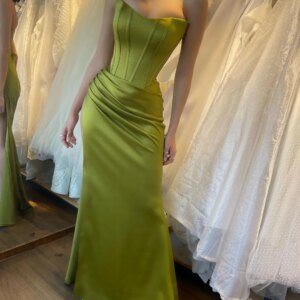 Customized High Quality Satin A-Line Evening Dresses Strapless Sleeveless Sweep Train Special Occasion Gowns Temperame