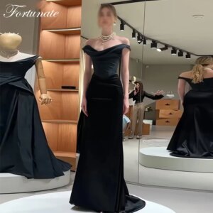 Customized Elegant Long Black A-Line Evening Dresses for Women Floor Length Sweep Train Prom Party Special Events Dress 2025