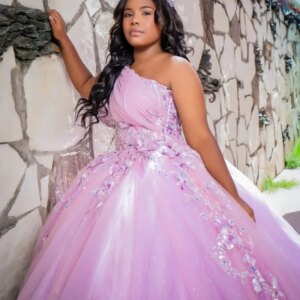 Customized luxury Shiny Pink Off Shoulder Quinceanera Dress sequin applique crystal flower Long tail vestidos de 15 Quinceanera