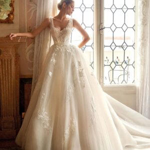 Elegant Sleeveless Wedding Dress 2025 Charming Bridal Gown Charming Tulle A-line Floor-length Gown Customized