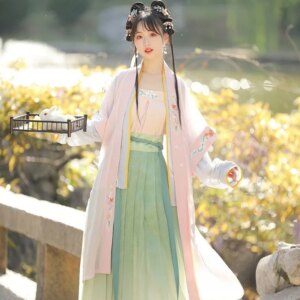 Hanfu female embroidered Chinese style ruqun Qi waist ancient Xianqi