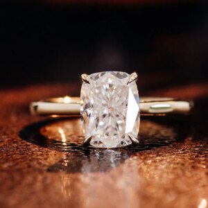 Provence 14K Yellow Gold Hidden Halo Ring With 7*9mm Cushion Cut GRA Moissanite Diamonds For Women Engagement Ring