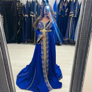 Customized Royal Blue Muslim Long Sleeve Prom Evening Dresses for Women 2022 V-Neck Embroidered Sweep Train Sexy Casual Formal