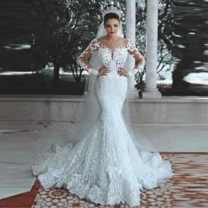 Customized Luxury Lace Applique Long Sleeve Beaded Wedding Dress Sexy Sweetheart Princess Bride Dress Vestido De Noiva 2025