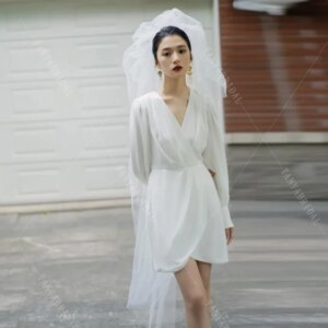 Customized Chiffon Short Wedding Dress V Neckline Knee Length Simple Bridal Outdoor Photoshoot Dress Long Sleeves Bridal Gown