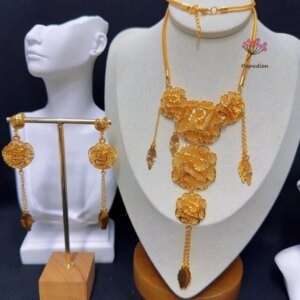 Dubai’s New Gold Plated Necklace Earrings for Women’s Party Jewelry Set DD10401