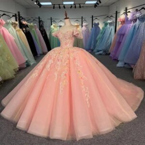 Sparkly Pink Princess Quinceanera Dresses Off Shoulder Applique Lace Beads Tull Party Birthday vestidos de 15 anos Sweet 16 Dres