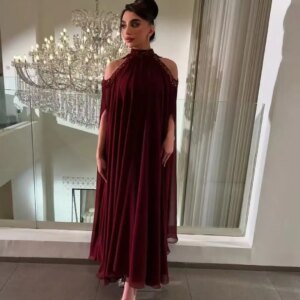 Customized Saudi Burgundy Prom Dress Halter Formal Evening Gowns Party Dresses Women Wear Beading Crystals