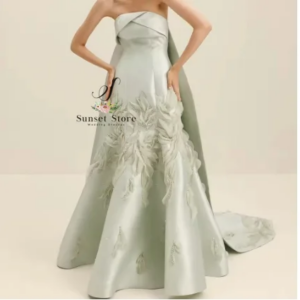 CustomizedLace and Sequined Evening Dress with Mint Satin Strapless Sleeveless Watteau Train Saudi Arabia Party Dresses2025