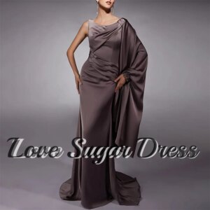 Elegant Long Mother of the Bride Dresses Luxury One Shoulder Shawl Sleeve Wedding Party Gown Mermaid Ruching Wedding Guest Dress