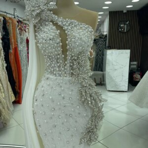 Dubai Elegant Pearls Crystal Wedding Formal Dress with Shoulder Shawl 3D Flowers Appliques Mermaid Evening Party Gown Robe soire