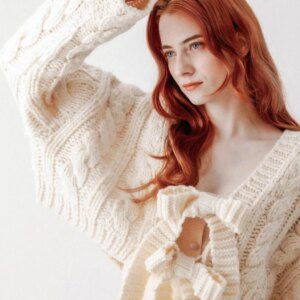Japanese New Autumn and Winter Sweet Bow Straps 2 Way Twist Knitted Sweater Ladies Pure Color Elegant Loose Short Cardigan Coat