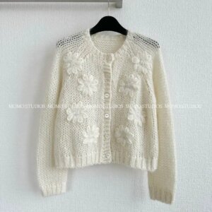 Ladies’ hollowed out flower knitted cardigan Ladies’ hollowed out flower knitted cardigan female Women’s coat tops Cardigan coat