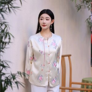 Chinese style disc new heavy industry embroidery coat acetic acid bead round neck blouse