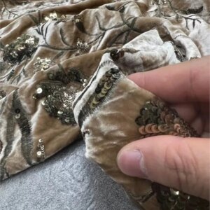 New high-end custom-made heavy industry true silk velvet embroidered piece fabric for Chinese-style top and coat