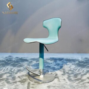 Modern Silla Bigie Wishbone Rattan Stools Bar Furniture Chairs Customized Wood Frame Bar Stool High Chair Bar Chairs For Kitchen