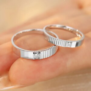 Custom Designer PT950 Platinum Ring Set with Lab-Grown Diamonds – Vertical Stripe Accent Couples Engagement & Wedding Rings