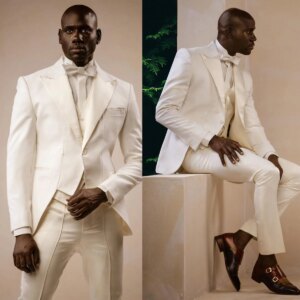 New Arrival Men Wedding Suits Gentle Tuxedos Peaked Lapel Blazer Costume Homme Elegant Groom Wear 3 Pieces Clothing