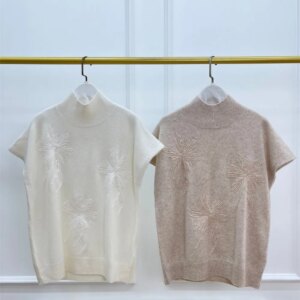 High-End Women’s Heavy Embroidery Flower Cashmere Pullover Fashion Bat Sleeve Half Turtleneck Sweater