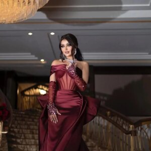 Customized Fashion Satin Straight One Shoulder Crystal Detachable Sleeve Evening Dresses Panel Train Burgundy Party Dress