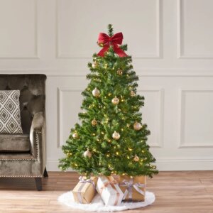 4.5 ft Hinged Tree with 200 Clear Lights
